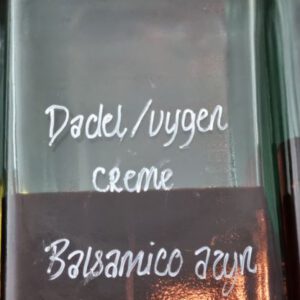 fbeelding fles dadel-vrijgen balsamico