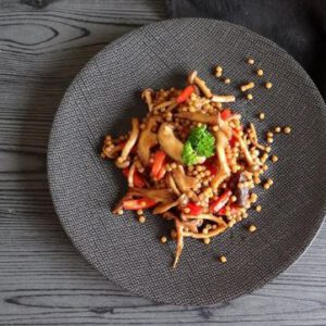 Afbeelding bord met parelcoucous